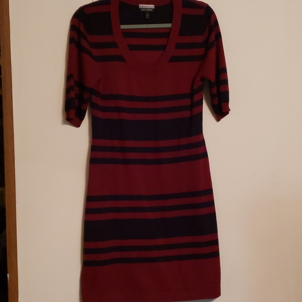 EUC  ALLISON BRITTNEY SZ L Red/Black Sweater Dress